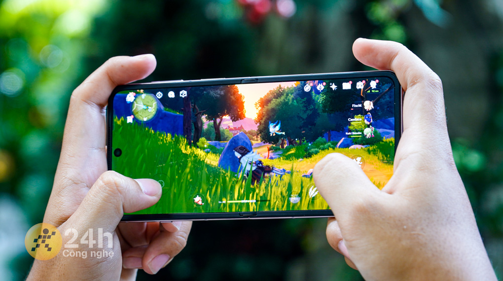 Chơi game thả ga không lo giật lag - OPPO Find N3 Flip