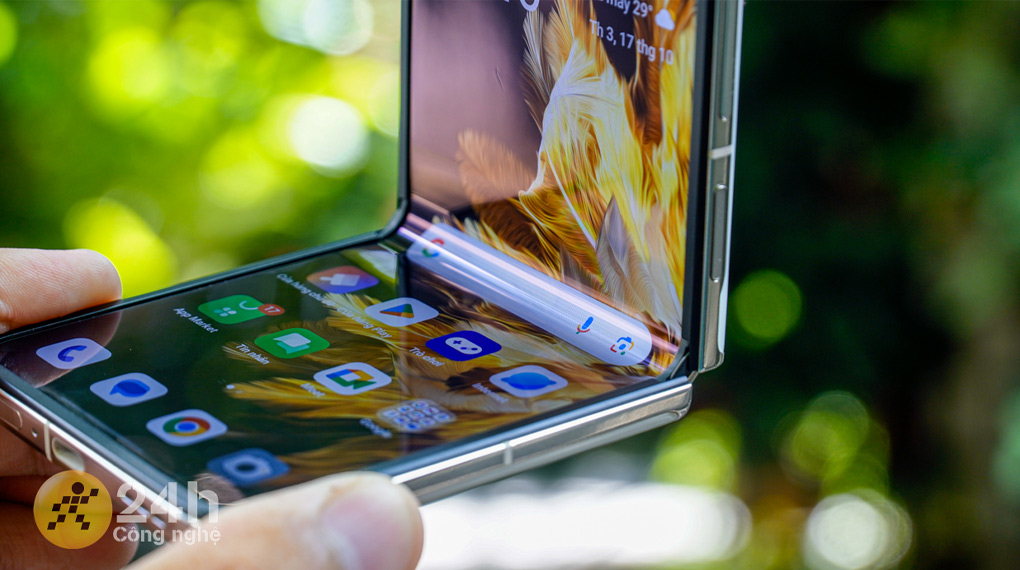 Bản lề được tối ưu tốt hơn - OPPO Find N3 Flip