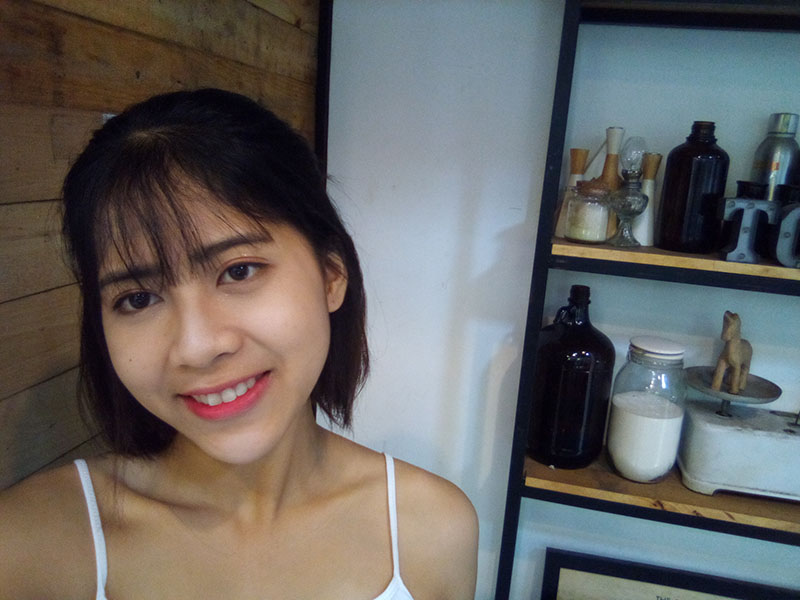 Điện thoại smartphone Vsmart Bee | Ảnh chụp selfie