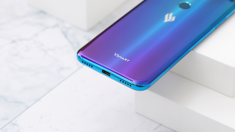 Điện thoại smartphone Vsmart Joy 2+ | Cổng sạc trên máy