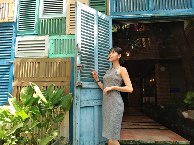 Điện thoại smartphone Vsmart Joy 2+ | Ảnh chụp bằng camera sau