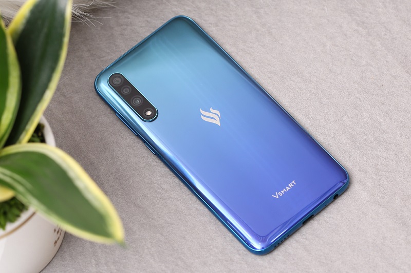 Điện thoại Vsmart Live (6GB/64GB) | Thời lượng pin