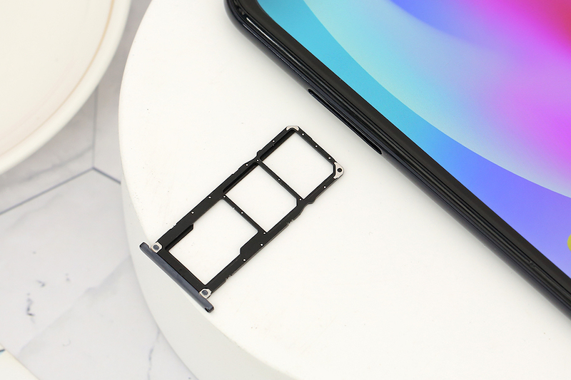 Điện thoại Vsmart Star | Trang bị 2 khe sim